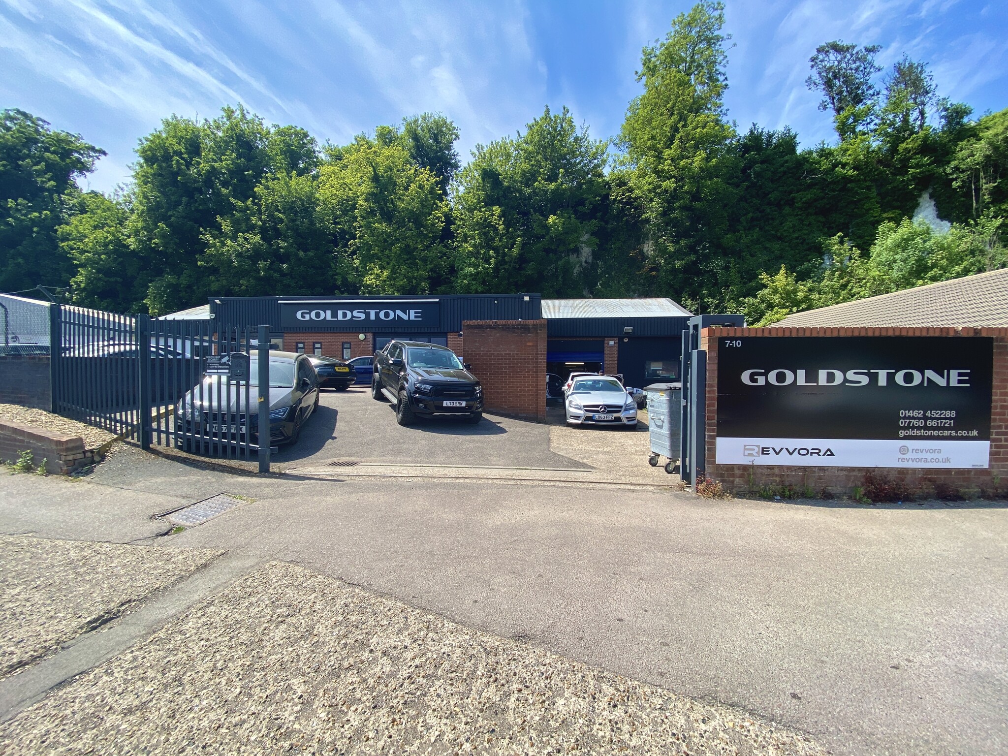 7-10 Station Approach, Hitchin for lease Building Photo- Image 1 of 7