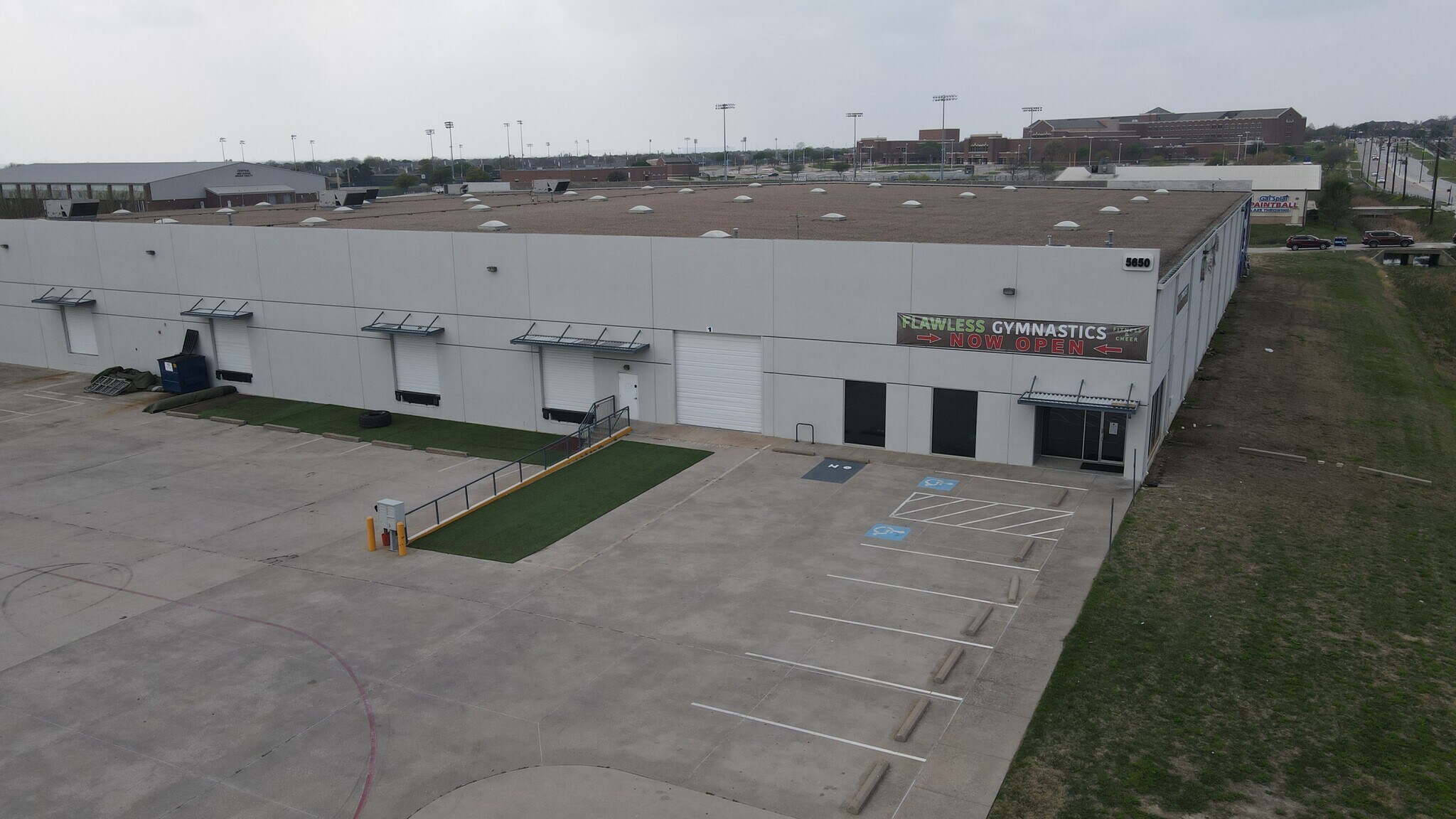 5650 Kroger Dr, Fort Worth, TX for sale Building Photo- Image 1 of 1