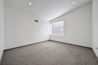 104 Louetta Road & Vintage Preserve Pky, Houston, TX for lease Building Photo- Image 2 of 14