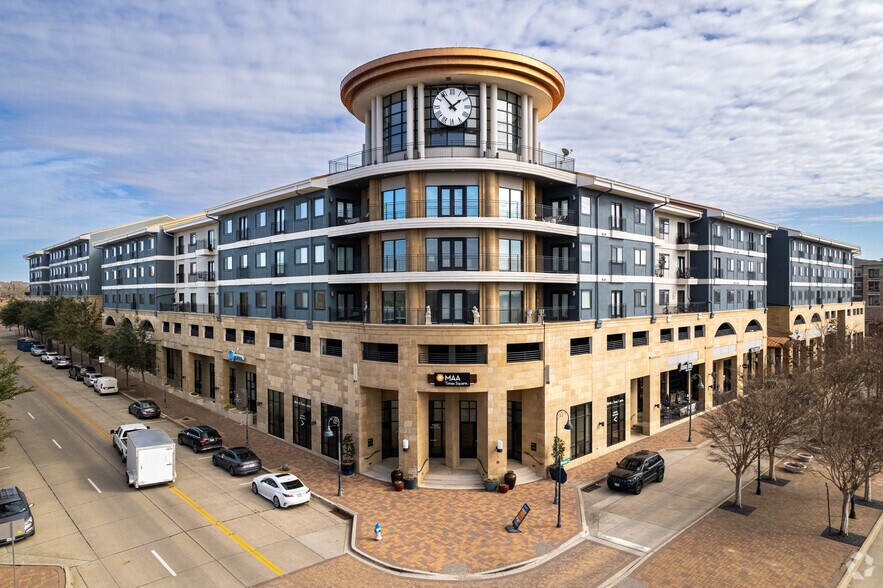 7951 Collin McKinney Pky, McKinney, TX for sale - Primary Photo - Image 1 of 1