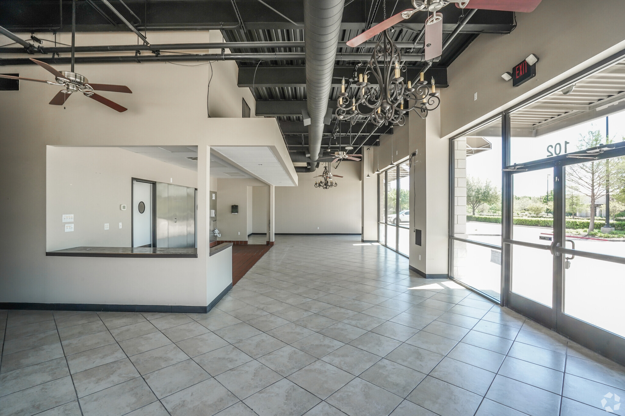 8300-8412 Preston Rd, Plano, TX for lease Building Photo- Image 1 of 2