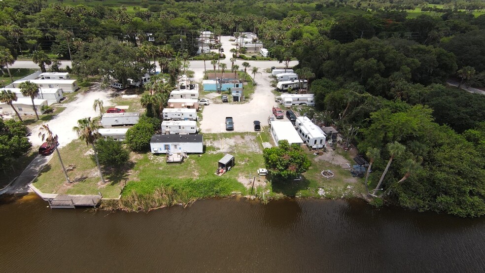 8042 US Highway 441 SE, Okeechobee, FL for sale - Building Photo - Image 1 of 1