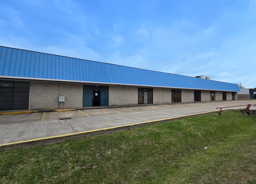 14201-14227 Aston St, Houston, TX for lease - Building Photo - Image 1 of 6