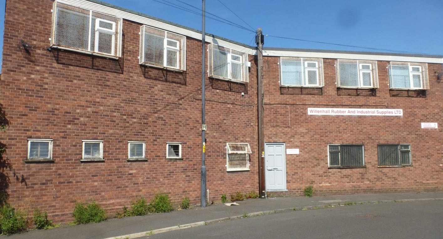 4-5 Russell St, Willenhall for sale Primary Photo- Image 1 of 3