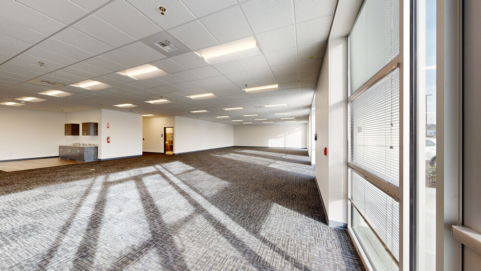 NE Corner E. Marginal Way S. & S. Boeing Access Rd, Tukwila, WA for lease - Matterport 3D Scan - Image 3 of 11