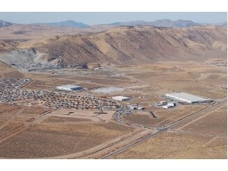 135 Circuit Ct, Sparks, NV for sale - Primary Photo - Image 1 of 1