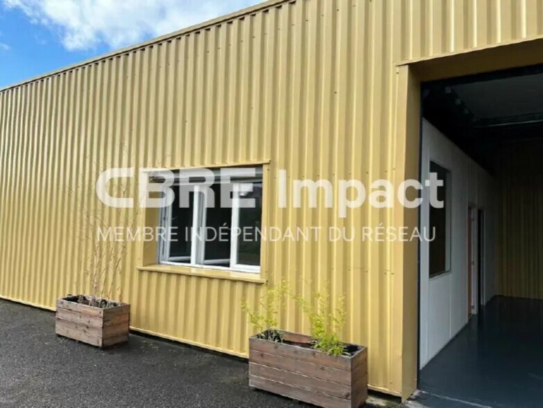 Flex in Dijon for lease - Building Photo - Image 2 of 6