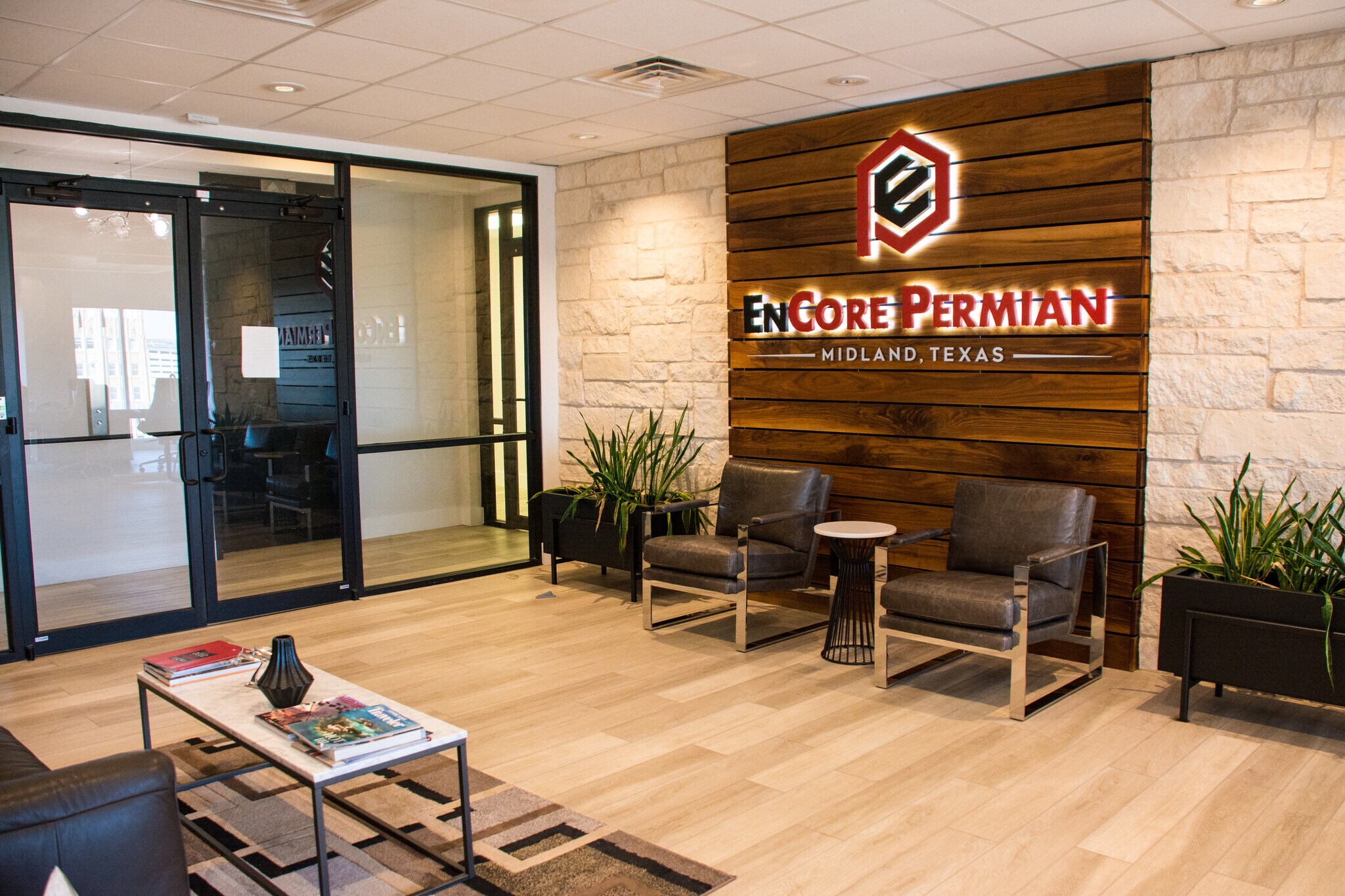 201203 W Wall St, Midland, TX 79701 Wall Towers (East & West)