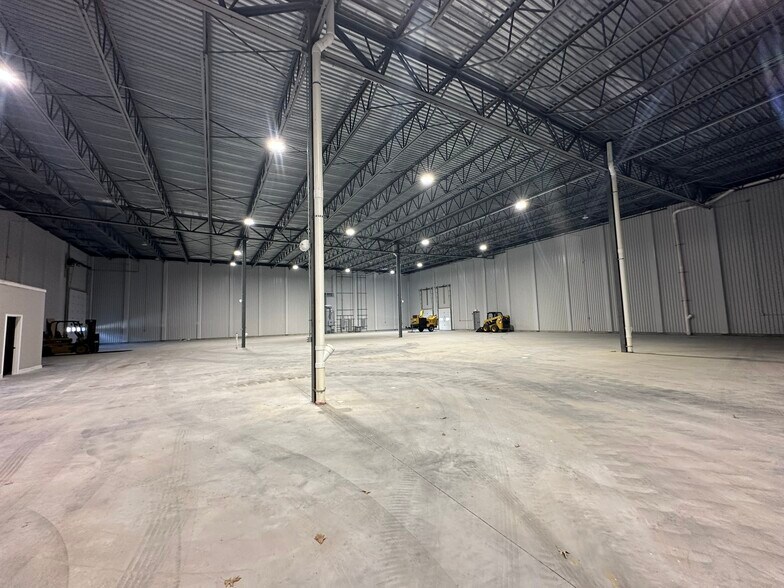 57 Recycle Dr, Topsham, ME for lease - Building Photo - Image 3 of 3