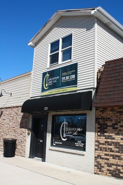 221 Broad St, Griffith, IN for sale - Building Photo - Image 1 of 1