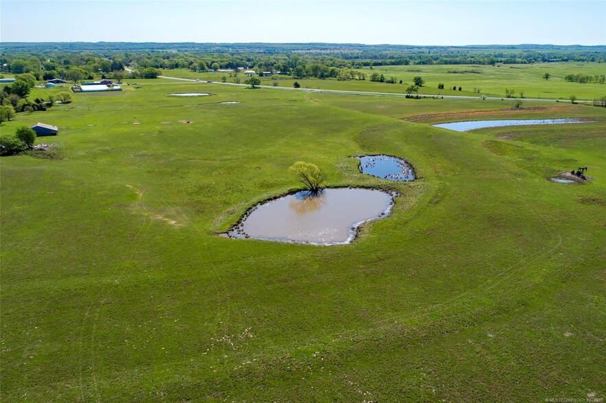 9136 Highway 9, Dustin, OK for sale - Primary Photo - Image 1 of 1