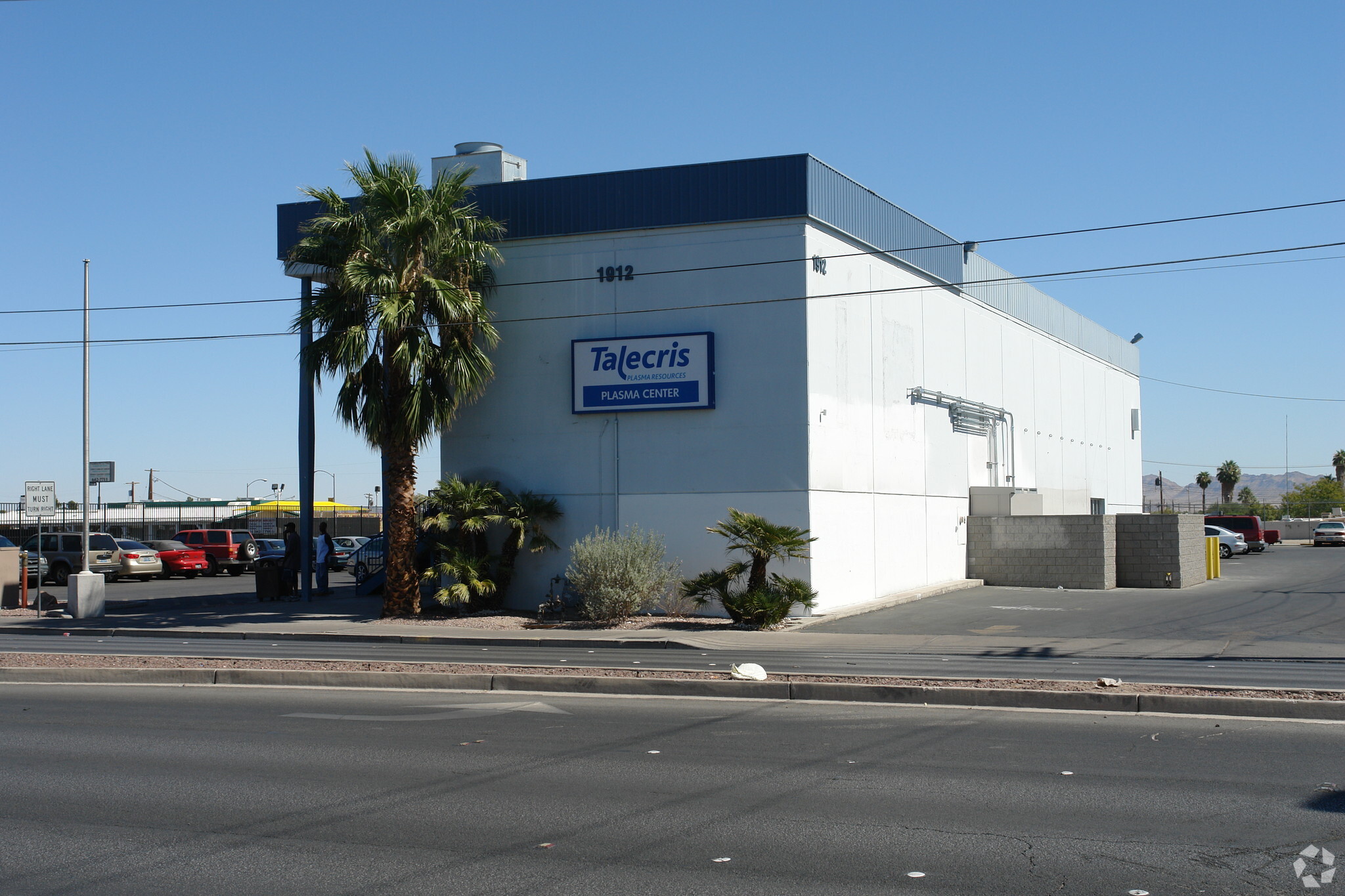 1912 Civic Center Dr, North Las Vegas, NV for sale Primary Photo- Image 1 of 11