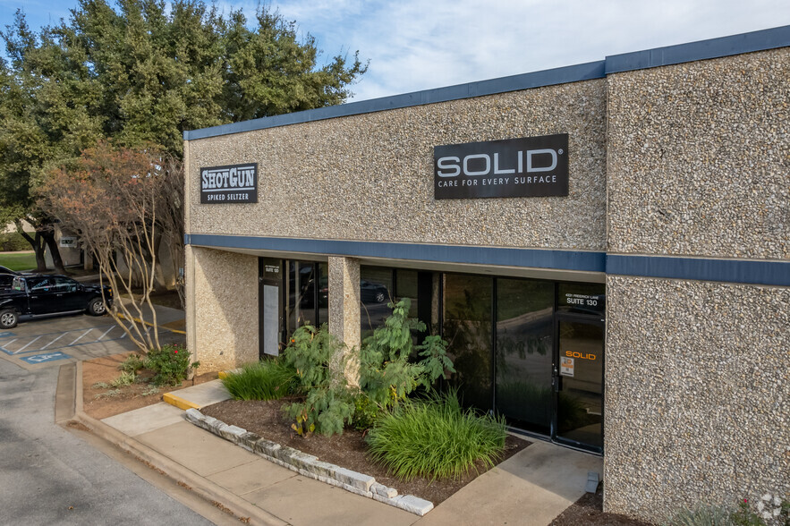 2020-2028 St. Elmo Rd E, Austin, TX for lease - Building Photo - Image 3 of 11