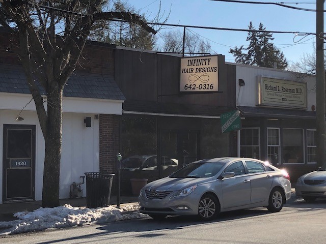 1422 Manoa Rd, Wynnewood, PA for sale - Primary Photo - Image 1 of 8