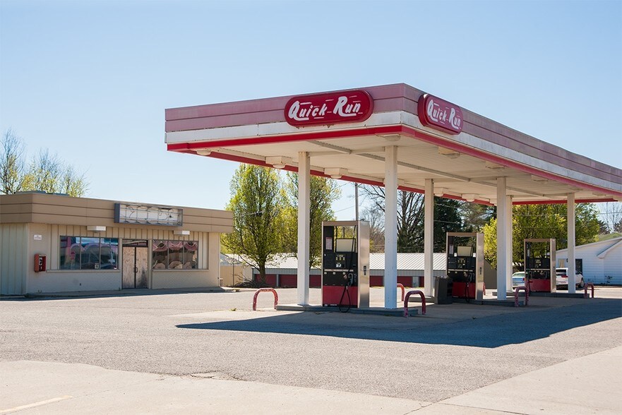 1426 S Odell Ave, Marshall, MO for sale - Primary Photo - Image 1 of 1