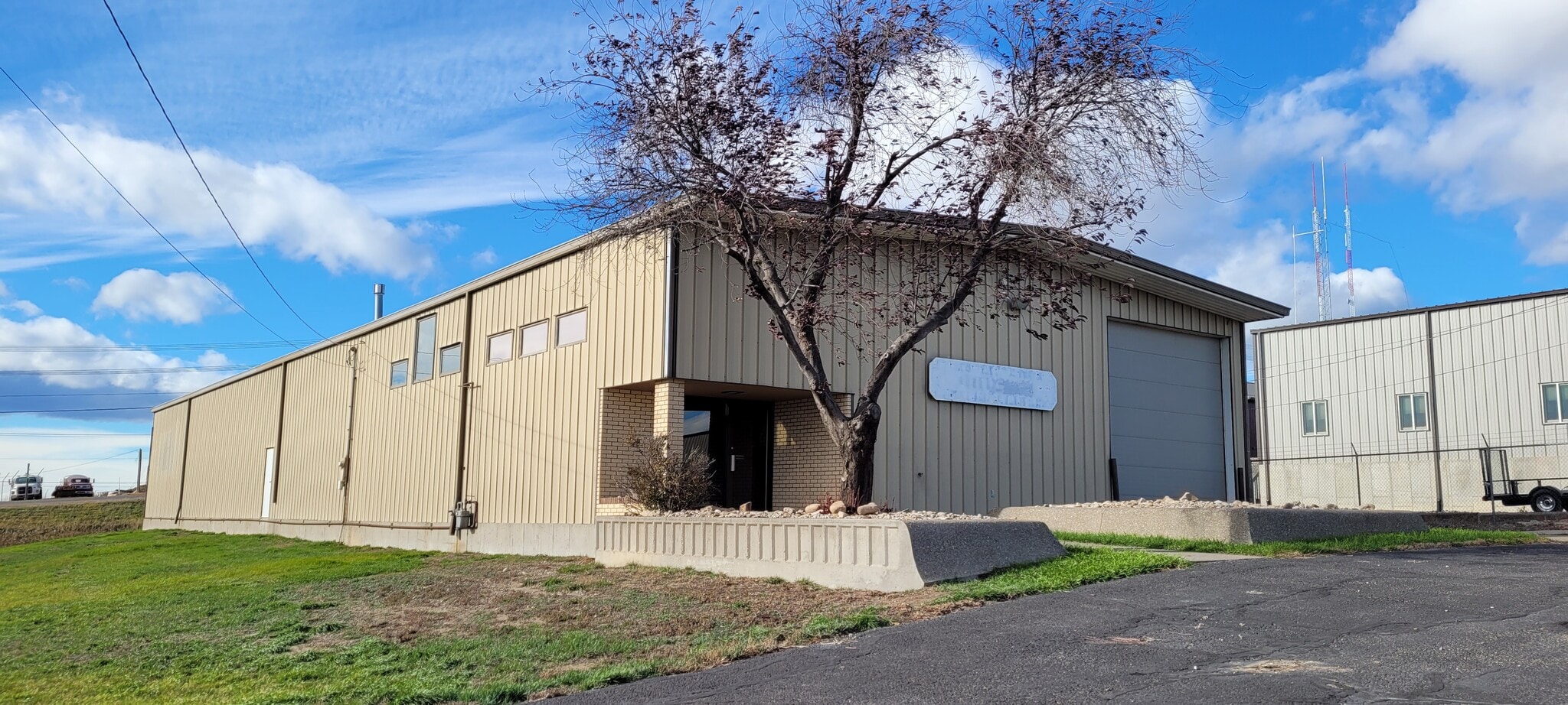 2624 16th St, Black Eagle, MT for sale Building Photo- Image 1 of 1