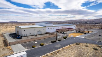 375 Industrial Dr, Fernley NV - Warehouse