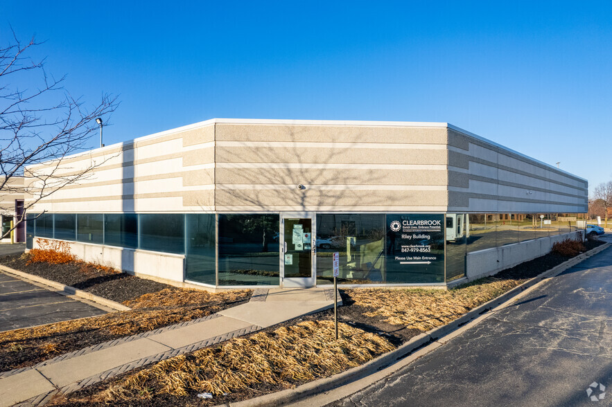 2100 Golf Rd, Rolling Meadows, IL for lease - Building Photo - Image 2 of 7