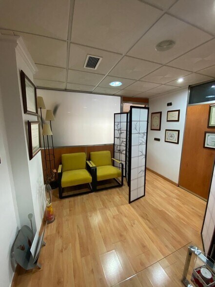 Office in El Ejido, Almería for lease - Building Photo - Image 1 of 7