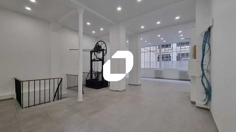 4 Rue Martel, Paris for lease - Building Photo - Image 3 of 19