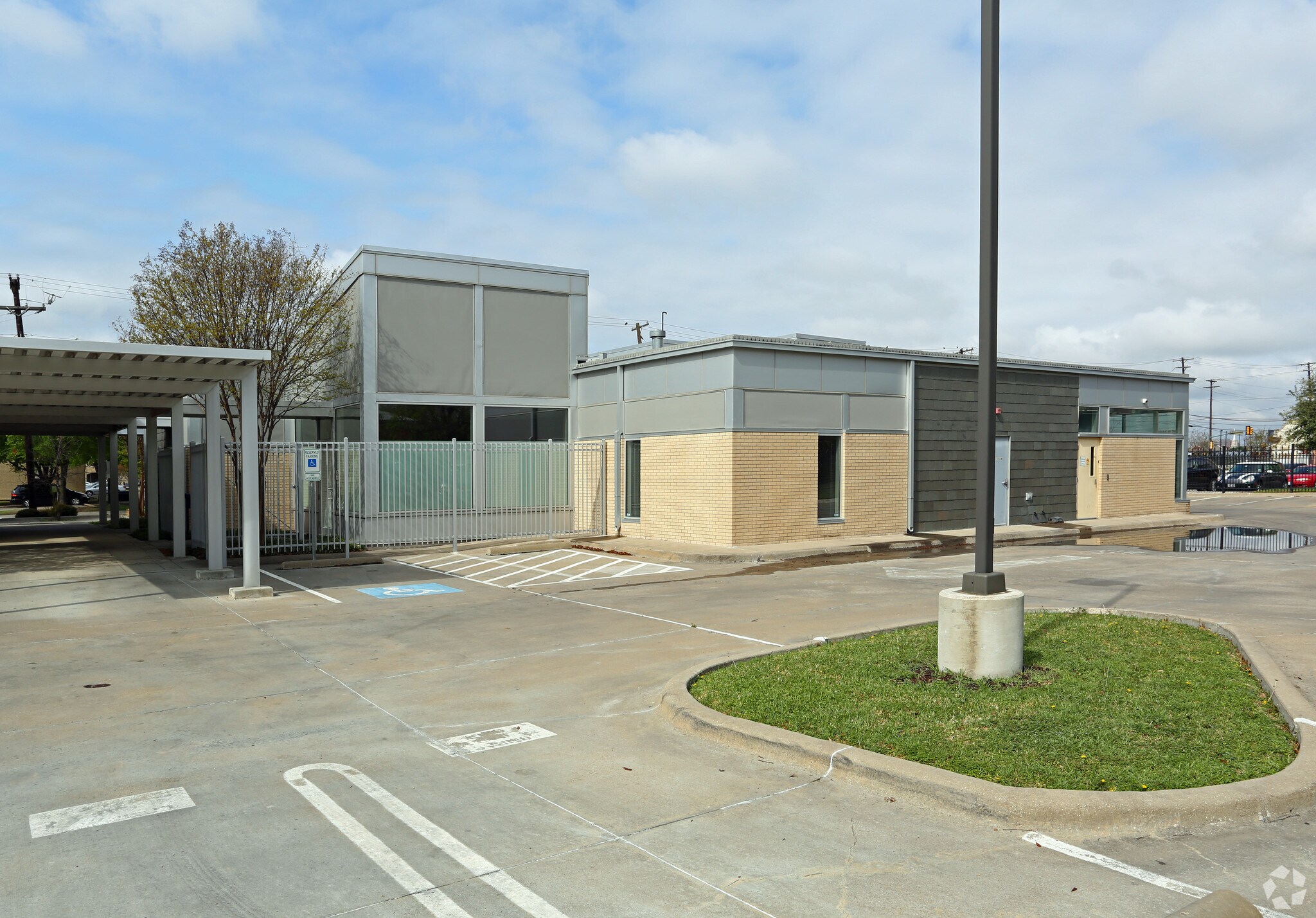 1190 N Haskell Ave, Dallas, TX for sale Primary Photo- Image 1 of 1