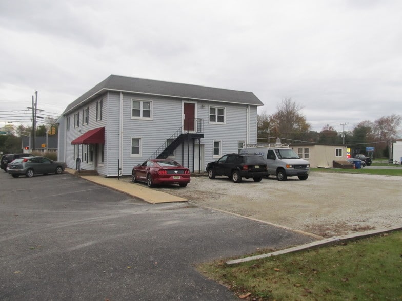 3288 Delsea Dr, Franklinville, NJ 08322