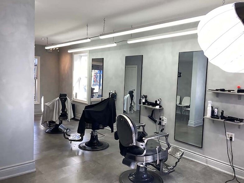 6391 Main St, Whitchurch-Stouffville, ON for sale - Building Photo - Image 3 of 21