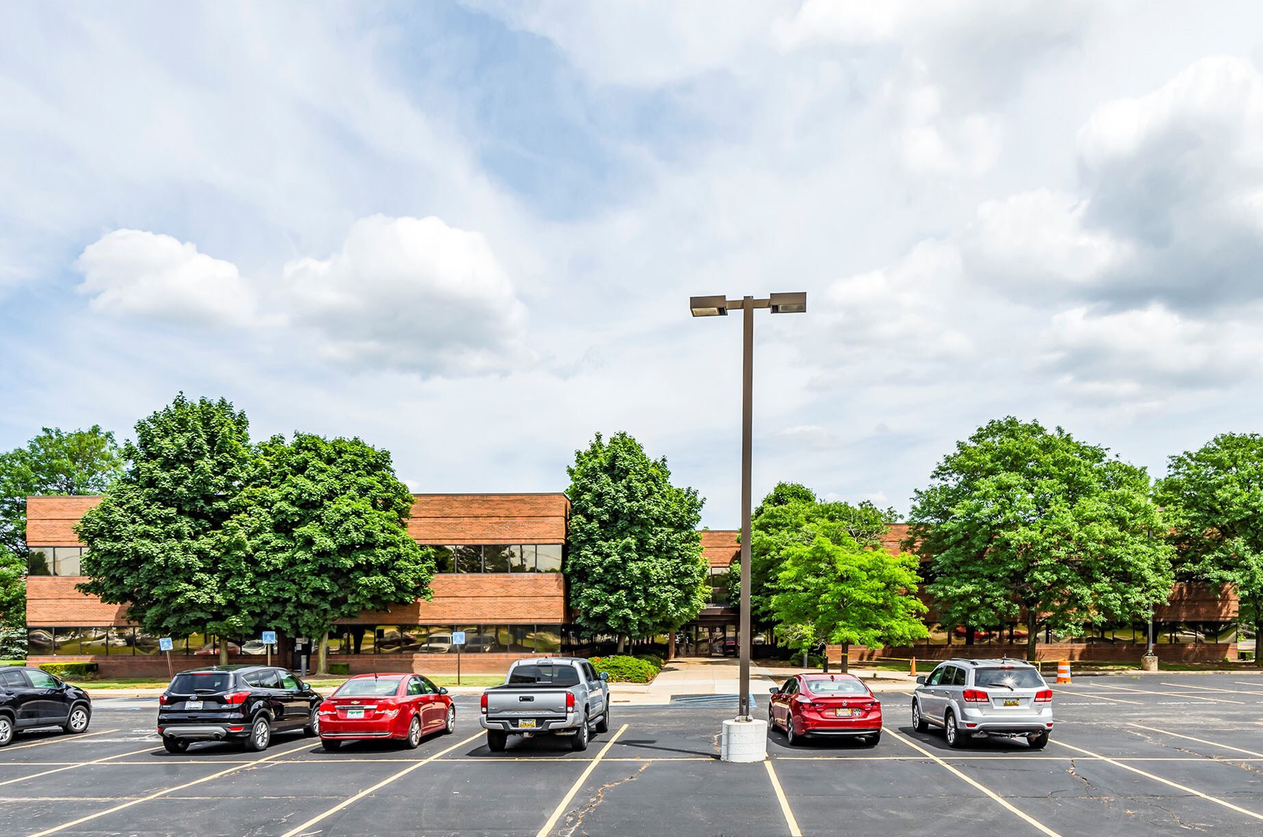 44000 Garfield Rd, Clinton Township, MI for sale Building Photo- Image 1 of 1