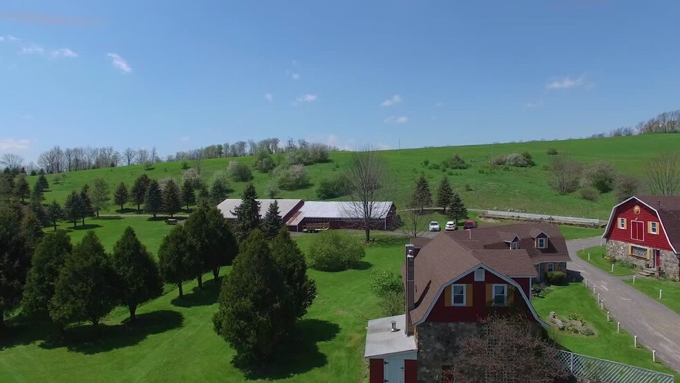 201 Roses Hill Rd, Richfield Springs, NY 13439