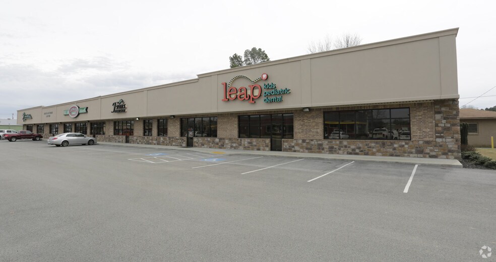 620-624 S Main St, Searcy, AR for sale - Primary Photo - Image 1 of 1