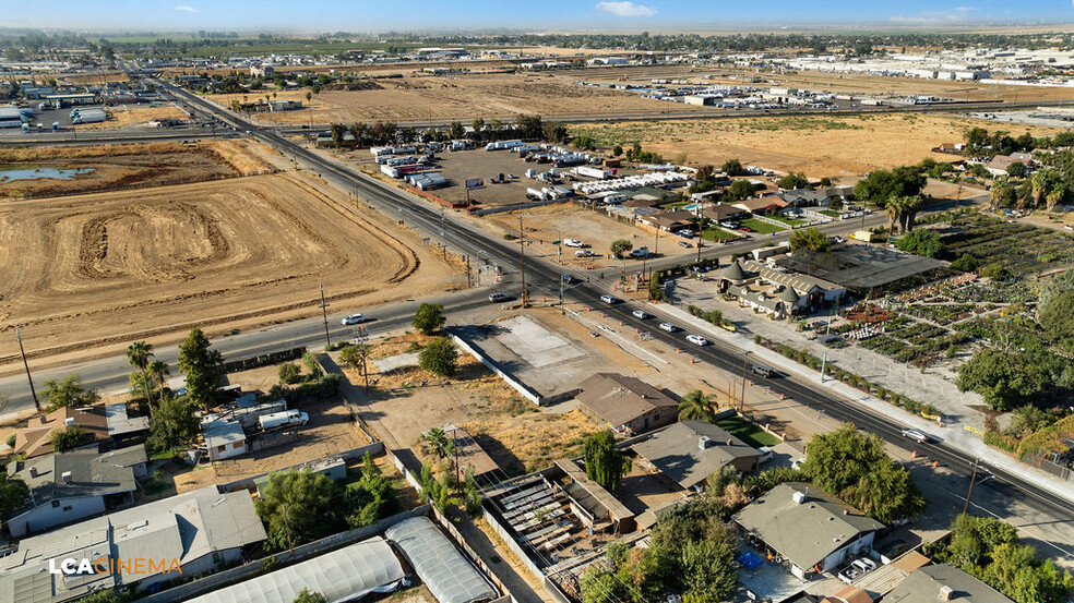 301 Morning Dr, Bakersfield, CA for sale - Building Photo - Image 3 of 10