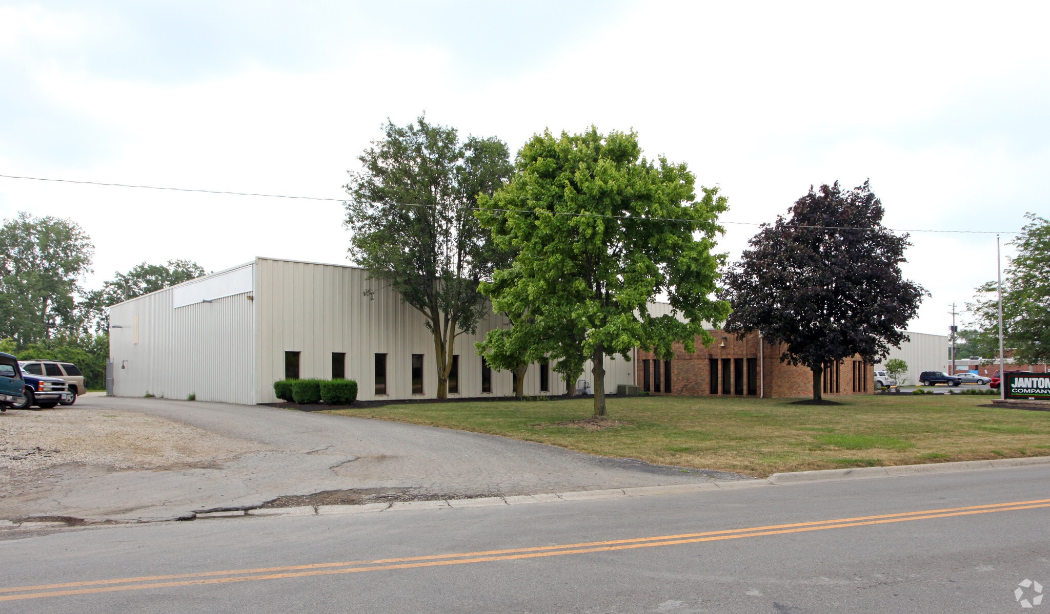 3636 Lacon Rd, Hilliard, OH for lease Primary Photo- Image 1 of 5
