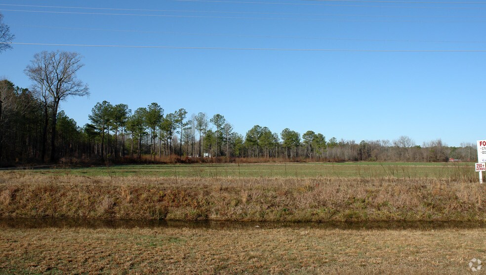 2808 S Wesleyan Blvd, Rocky Mount, NC for sale - Primary Photo - Image 1 of 1