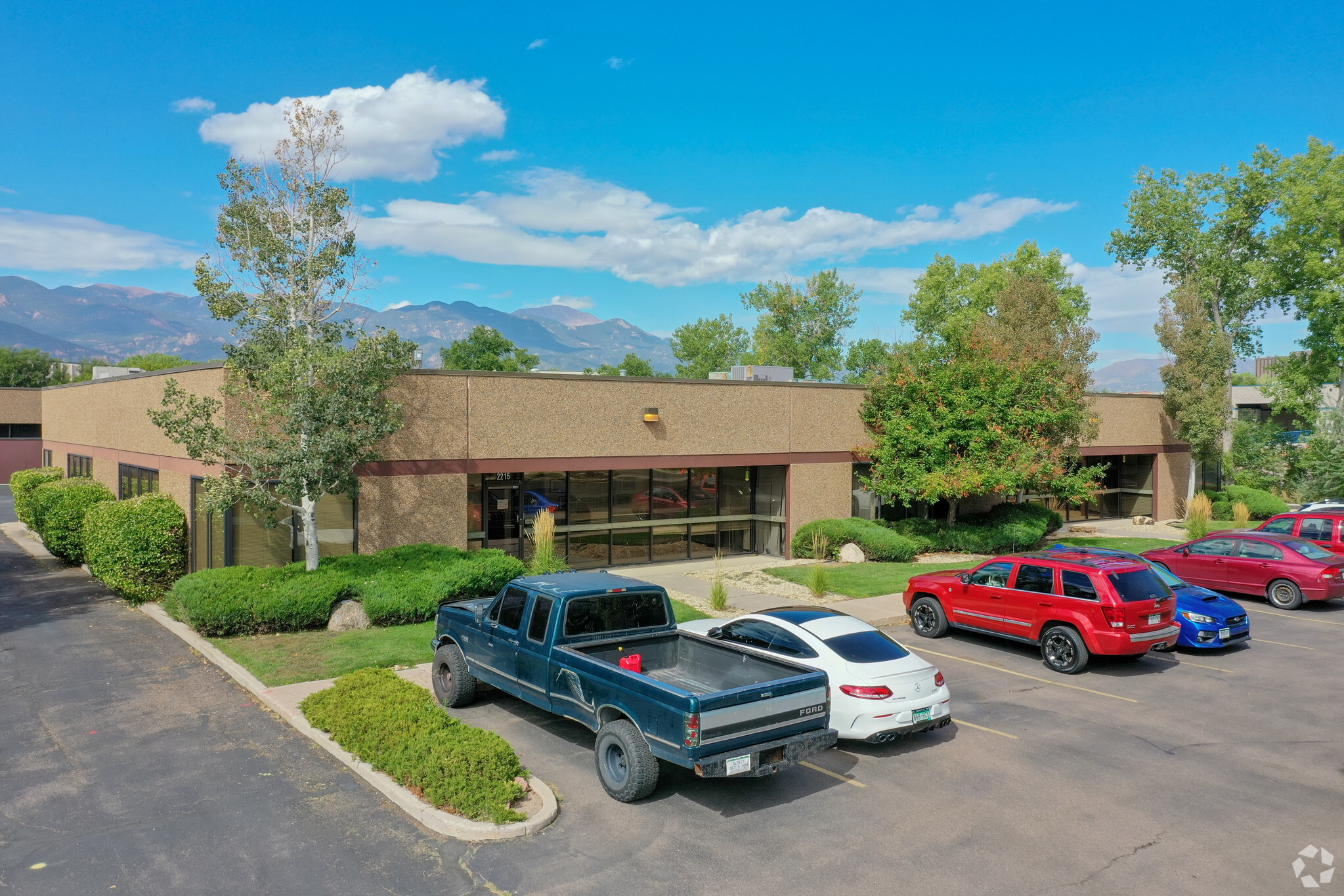 2205-2215 Executive Cir, Colorado Springs, CO for lease Primary Photo- Image 1 of 6