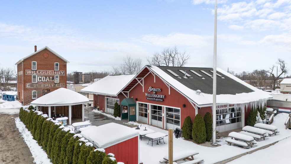 3872 Erie St, Willoughby, OH for sale - Building Photo - Image 3 of 44