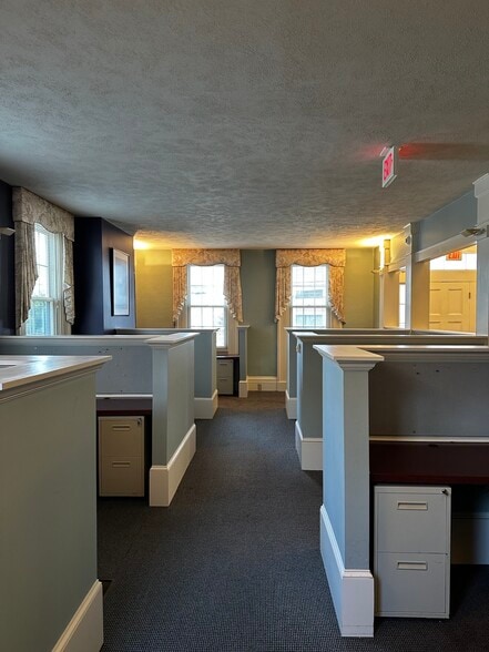 109 Broad St, Middletown, CT for lease - Interior Photo - Image 3 of 7
