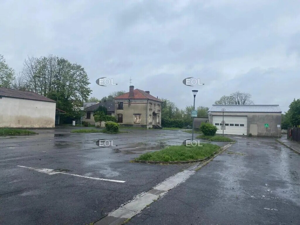 Location Local d'activités 1 977 m² - Photo 1