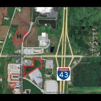 S Business Park Dr, Oostburg, WI for sale - Building Photo - Image 1 of 5