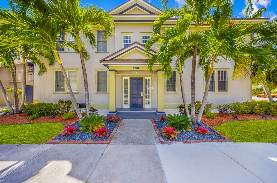 206 S 15th Ave, Hollywood, FL for sale - Building Photo - Image 1 of 12