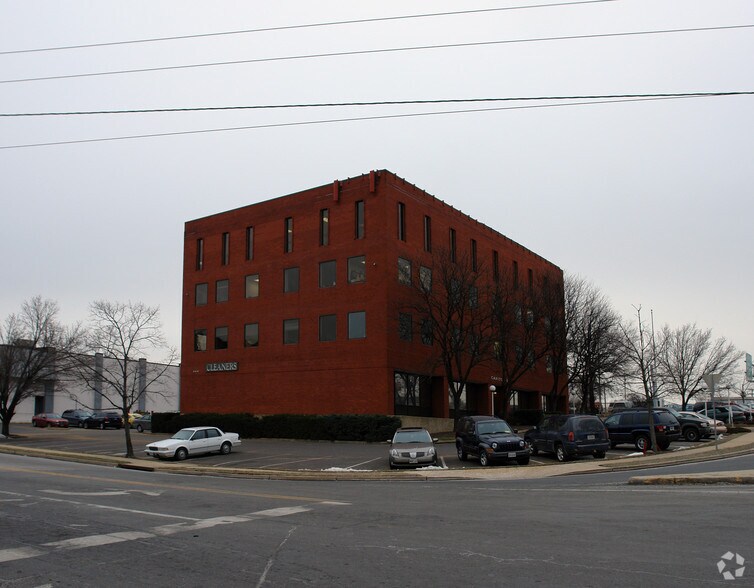 5515 Cherokee Ave, Springfield, VA for sale - Primary Photo - Image 1 of 1