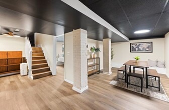 2420 Frankfort Ave, Louisville, KY for lease Interior Photo- Image 2 of 7