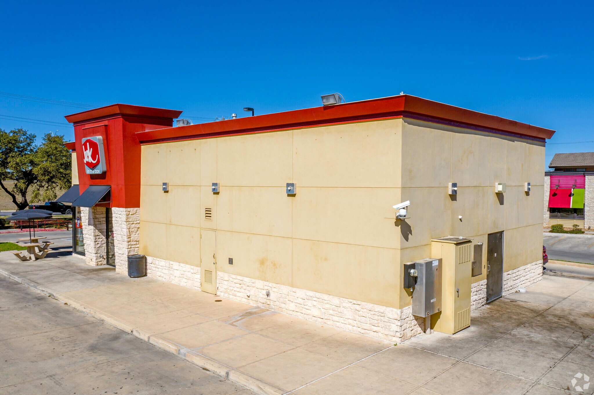 1130911323 Bandera Rd, San Antonio, TX 78250 Bandera Pointe