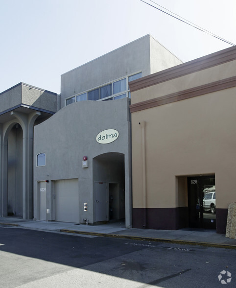 622 Santa Cruz Ave, Menlo Park, CA for lease - Building Photo - Image 2 of 2