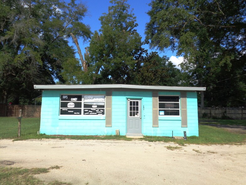 101 Florida St, East Brewton, AL 36426