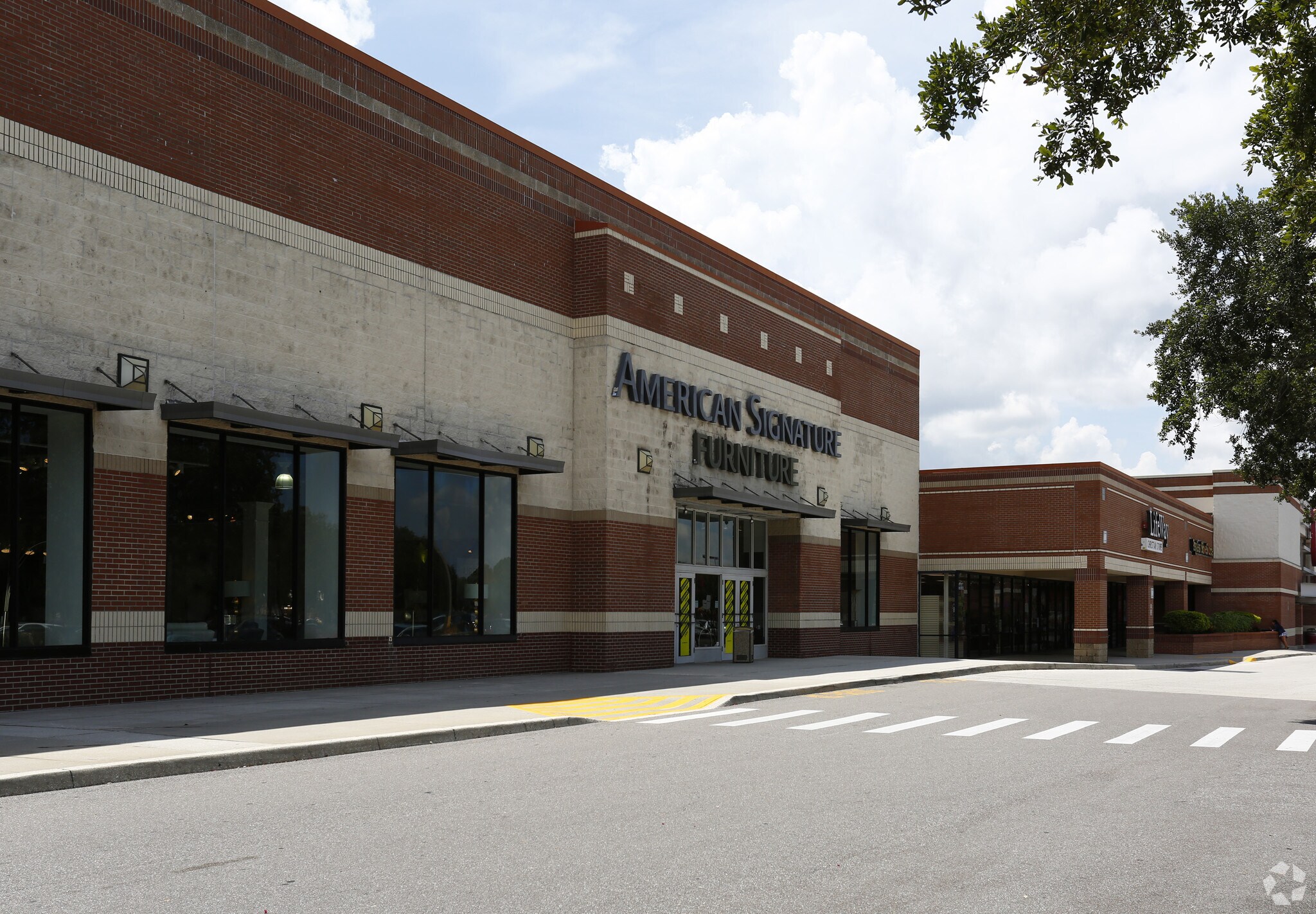 161 Brandon Town Center Dr, Brandon, FL for sale Primary Photo- Image 1 of 1