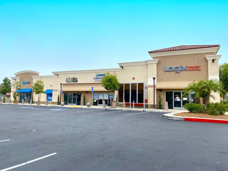 26415 Bouquet Canyon Rd, Santa Clarita, CA for lease - Building Photo - Image 2 of 7