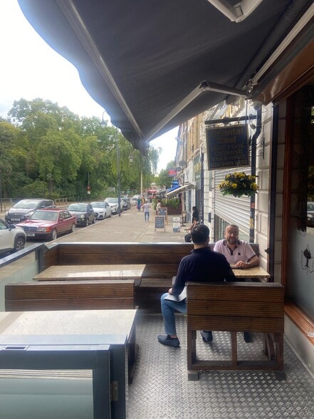 27 High St, London for sale - Building Photo - Image 2 of 12