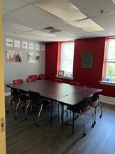 152 E High St, Pottstown, PA for lease Interior Photo- Image 2 of 14