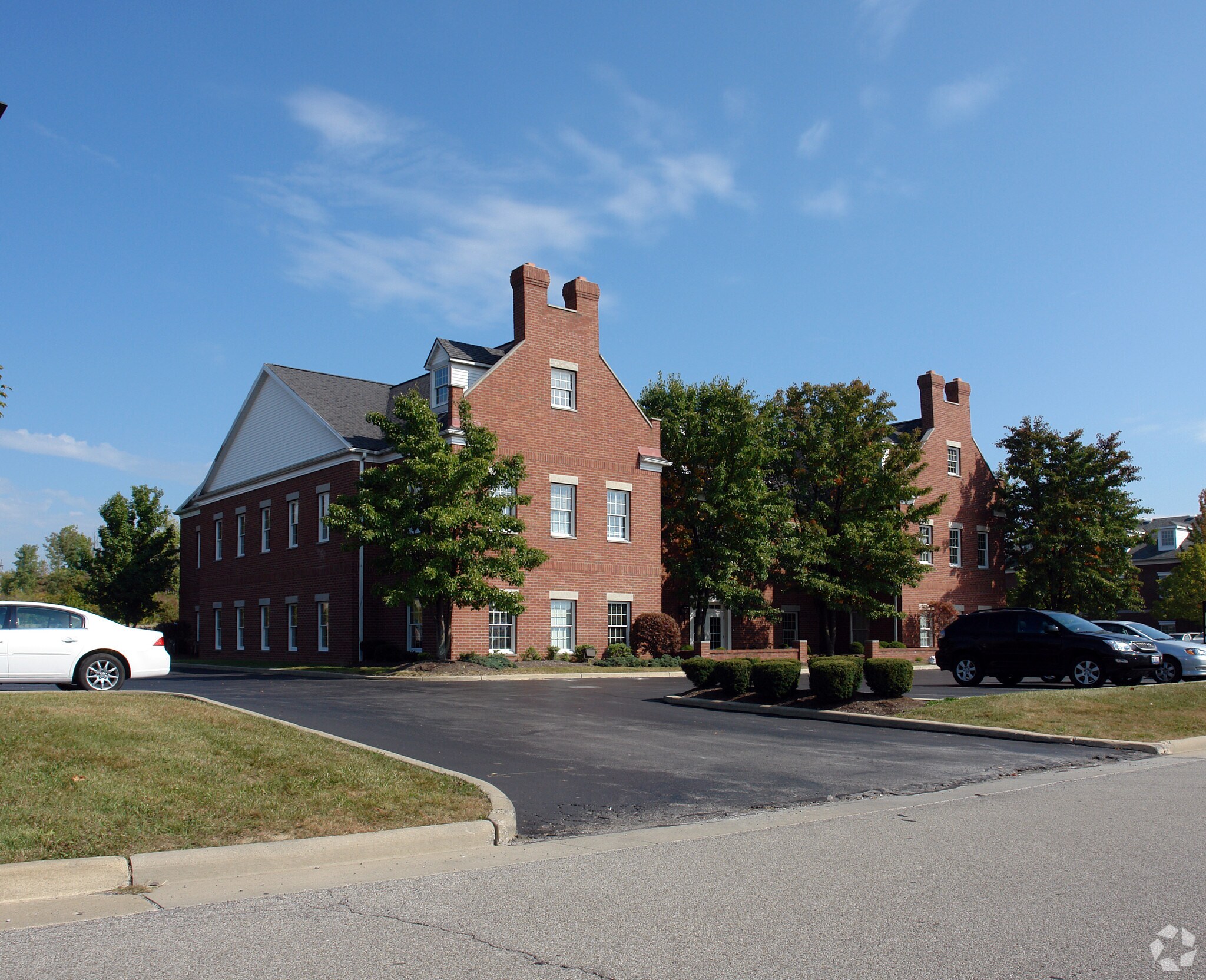 950 Windham Ct, Youngstown, OH for lease Building Photo- Image 1 of 3