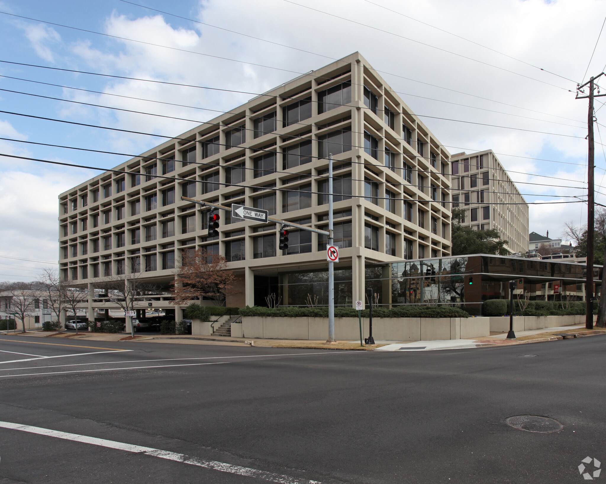 2101 Magnolia Ave S, Birmingham, AL for lease Building Photo- Image 1 of 2
